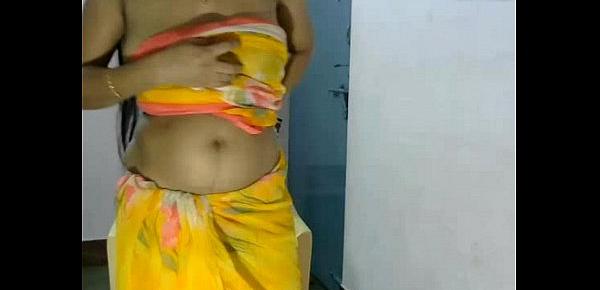  desi babhi sexy dance and boobs show
